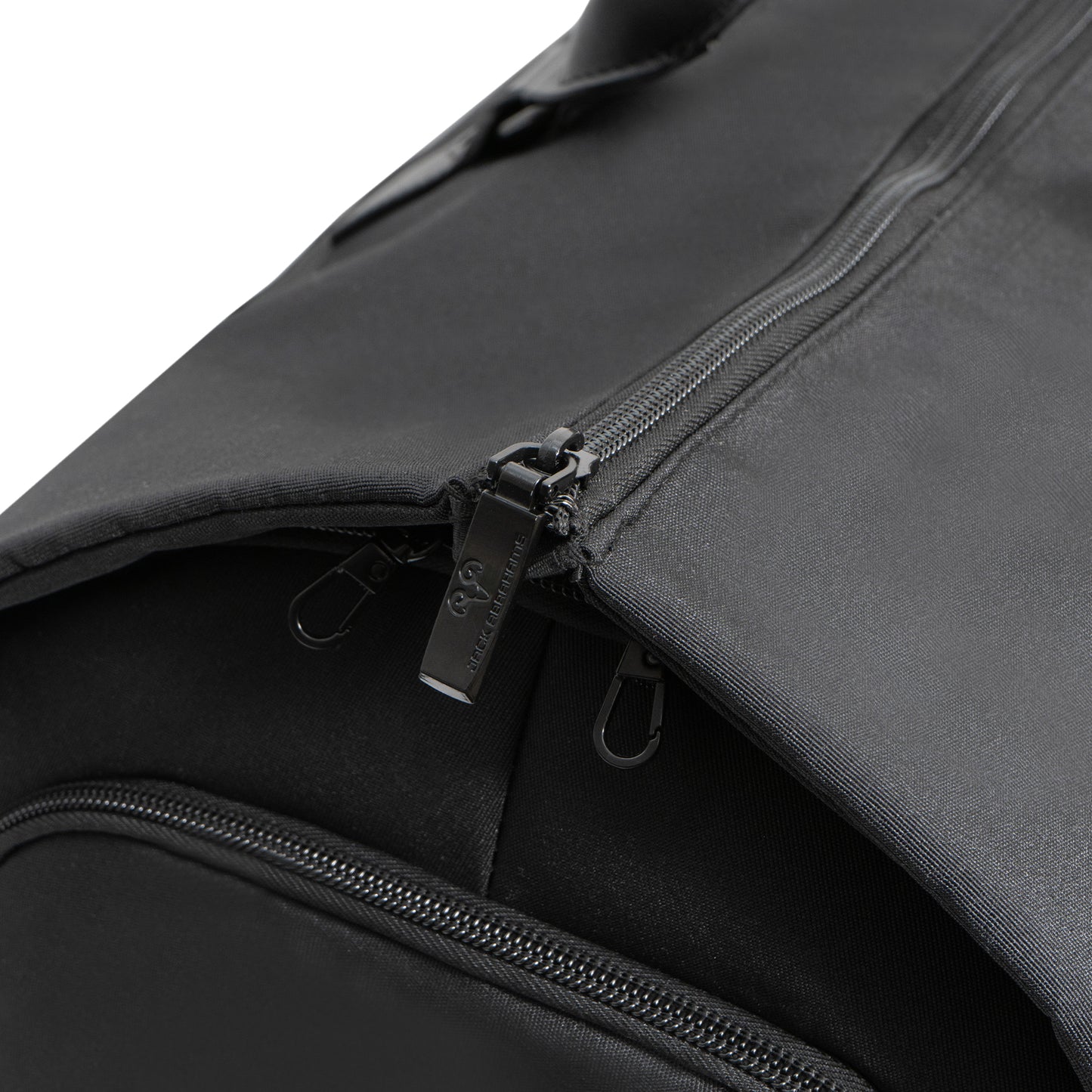 Jack Abrahams 20-In Twill Nylon Convertible Garment Bag Duffel